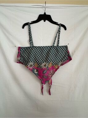 Floral Print Pink & Teal Tie-back handkerchief Crop Top